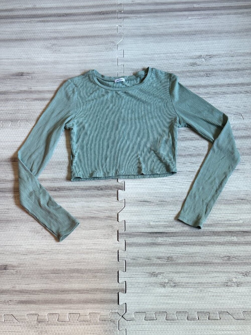 Garage Women's Green Ribbed Long Sleeve Crop Top
